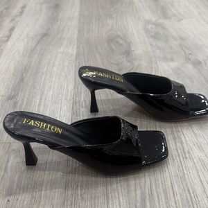 Black Women's Heeled Mules New size 36